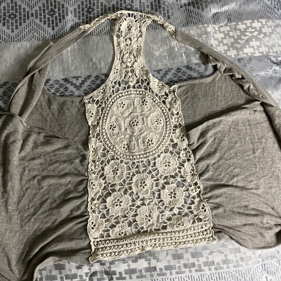 Vest - Picture 3 of 3